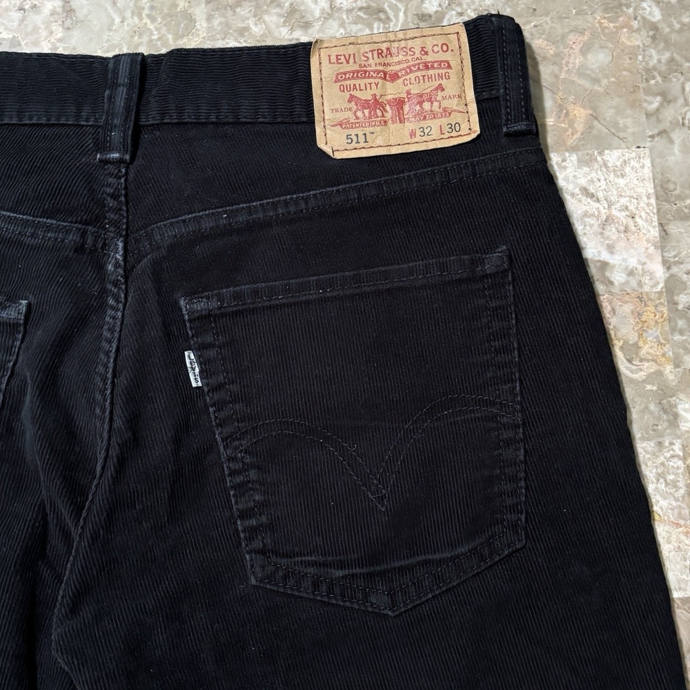 Levi's Pants Mens 32x30 (fits 33x30) Black Corduroy 511 Slim Straight Cotton